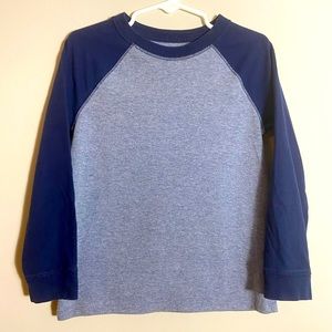 Boys size 5T Cat & Jack rugby long-sleeved t-shirt
